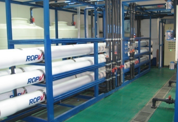 18TH���׷�ˮ����ϵͳ